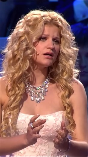 @amazingmusic513 | André Rieu & Mirusia - Ave Maria | Instagram