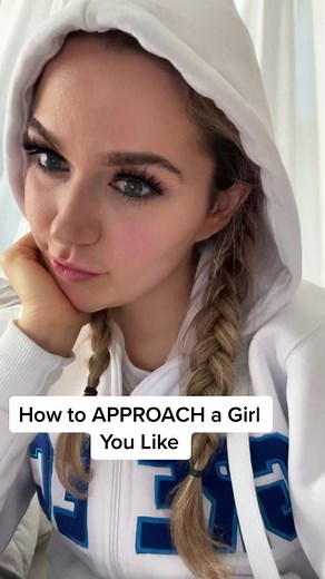 How to Approach a Girl You Like: Tips for Success