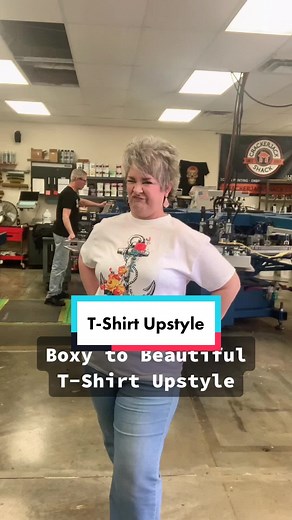 DIY No-Sew T-Shirt Upstyle Tutorial