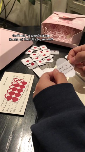 tỉ mỉ gấp từng lá thư gửi người ấyyyy #staplervn #cupidlovebox #fyp #xuhuong #viral