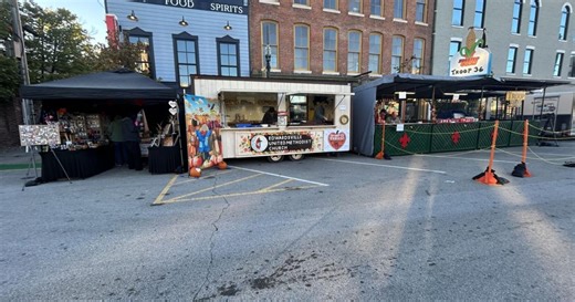 New Albany welcomes thousands of people to Harvest Homecoming