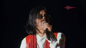 327K views · 9.9K reactions | #MacFónico 2016 | "BIEN ESTE"   Suscríbete a mi canal oficial de #YouTube  https://www.youtube.com/user/elcantorencantado #MacSalvador #BienEste #VideoOficial #MacFónico | Mac Salvador | Facebook