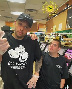 2.4K views · 140 reactions | @mellewis_ “THE BELLA DELLA” with a sign off from our own #vinny .. it’s a beaut #njeats #foodie #food #ig #yup #deli #best #1 #glaze #instagood #instagram #instafood #goodvibes #thursdayvibes #thursday | Taliercio's Ultimate Gourmet | Facebook