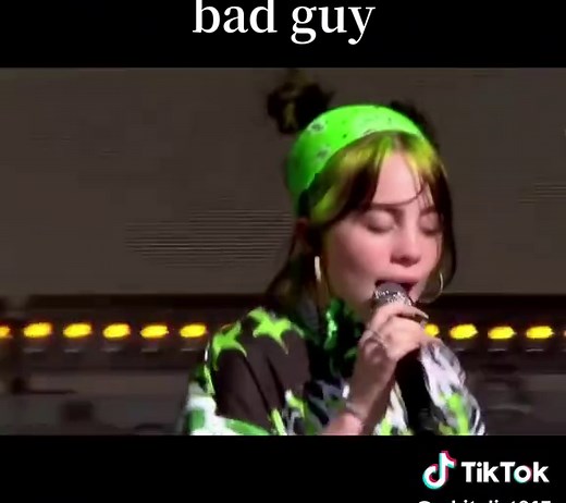 ビリー・アイリッシュ「bad guy」カバー動画｜熱気が違う！