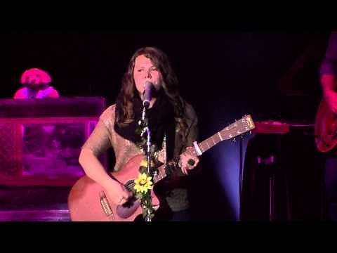 Radio Disney Vivo: Jessy & Joy - Corre