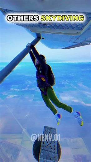 OTHERS SKYDIVE VS THIS GUYS 🤯 (INSANE FREEFALL POV) 🔥🪂