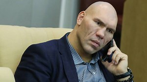 Russischer Ex-Boxer Walujew bekommt Vorladung vom Militär