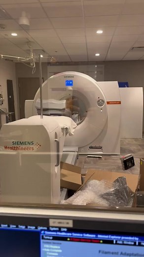 Collimator replacement on a Siemens Biograph mCT. I love working ok the newer biogrpah equipment its a great machine and fun to work on. #nativeimagingservices #petct #medical #engineerlife #fieldservice #ct #siemens