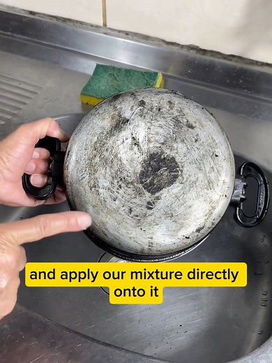 Add toothpaste to sprite and watch the magic happen toothpaste cleaninghacks tips | Fun tip | Facebook