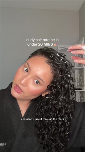 When my hair was close to being fully dry i lowered the heat cause i have a fear of blowdryers exploding and i end up on 1000 ways to ⚰️😩 products used ⤵️ @myceremonia guava rescue spray @Not Your Mother’s curl talk mousse tangle teezer wet detangling brush conair blow dryer gihali universal diffuser #curlyhairroutine #curlyhairtutorial #curlyhairbangs #curlyhairtips