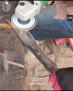 Forging the world stylish knife out of spring leaf | METAL WORKS