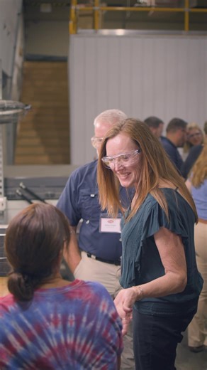 For 25 years, Case Knives and the Tennessee Co-Op have shared a partnership that goes beyond blades. Through the sale of special edition knives, they’ve been able to support Tennessee FFA and 4-H programs, raising nearly $925,000 to help young people grow as leaders and make an impact in their communities. Recently, we had the pleasure of welcoming representatives from the Co-Op, FFA, and 4-H to our Bradford, PA factory, giving them a behind-the-scenes look at how tradition, craftsmanship, and p