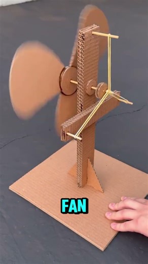 The King of Cardboard Is Breaking Physics🤯(@invectoroficial)