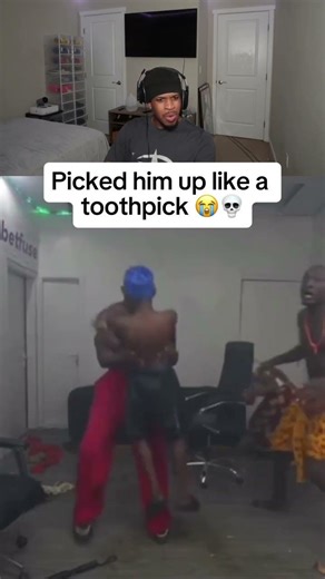 Omni Man Type Of Strength 😭😂(Twitch: SamsonOnAir) #fyp #funny #viral