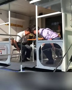 How to Survive an Earthquake in Japan | Isuru in Japan