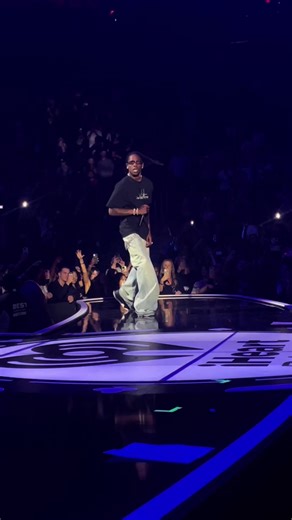 Travis Scott & Playboi Carti Concert at ComplexCon - Get Ready!