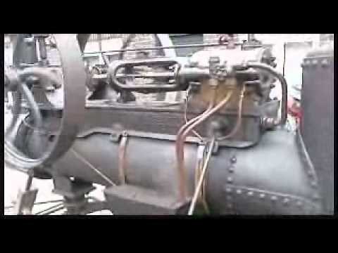Locomobile à vapeur SFV et batteuse Merlin