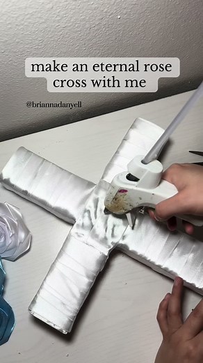 Create a Stunning Eternal Rose Cross Tutorial