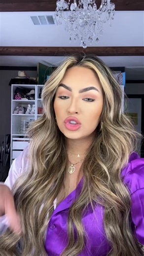 From boss to BOMBSHELL 💋 (🎥: @Makeup by Analiza) @Lunar Beauty🌙 @Jason Wu Beauty @Junior Mintt @Lily Lash @lipvillebeauty #happyhourmakeup #makeuprefresh #afterworkmakeup #newmakeupproducts #jcpbeauty