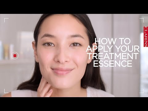 How to apply your Treatment Essence | Clarins