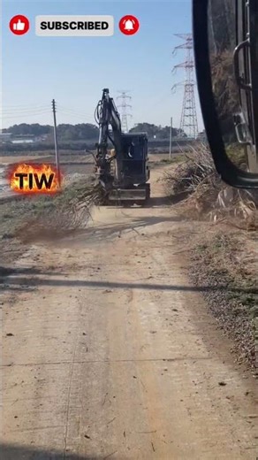 CRANE SWEEPER?! 😂 When Construction Tech Meets Street Cleaning (FAIL or GENIUS?) 🧹