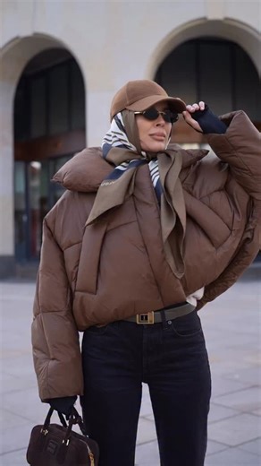 Love this look 🙌 Jacket @answear.lab Hot or not? #amswearlab #fashionable #inspiration # _____ Jeans YsL, buty zysk, czapka, chusta ysk, pasek YsL, modna kobieta, modna mama, old model, stylizacje modowe, luxury details, | Thirty Fashion