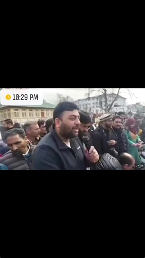 Kashmir 24 TV on Instagram: "Daily Wagers Allege Injustice, Seek Government Regularisation as Financial Crisis Impacts Children’s Education #JusticeForDailyWagers #RegularisationNow #RightToEducation #SupportWorkingFamilies #StopInjustice #MentalHealthMatters #EqualOpportunities #RightToStudy TopFans"