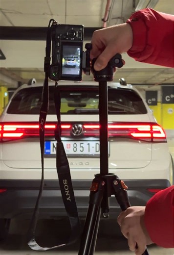 How long has it been since you last went out to shoot a long exposure video?🎥 Drop a 🌙 in the comments if you’re inspired to try it this week!!! . . Created by:@Mihajlo Momčilov #kfconcept #tutorials #behindthescences #longexposure #photographytips