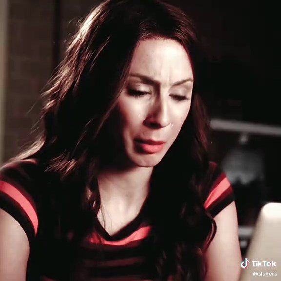 Pretty Little Liars Sister Dynamics Explained