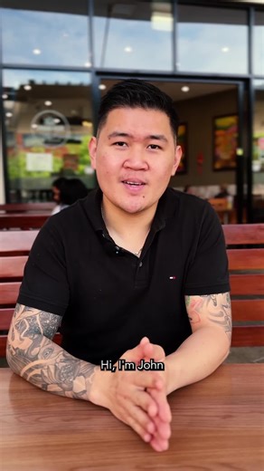 Meet John! 👋 The proud owner of Golden Lotus Mac Square. Golden Lotus is a local favourite, bringing people together over authentic, flavour-packed Vietnamese dishes 🍜 Whether you're a pho fanatic or new to Vietnamese cuisine, you're in for a delicious experience and warm hospitality every time. Swing by, grab a bowl, and say hi to John and the amazing team. | Macarthur Square