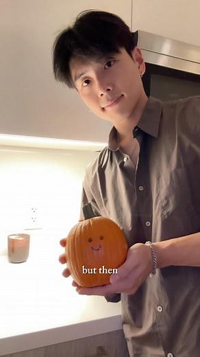 my famous persimmon pie 🥧 #dessert #baking #homecooking #cookingasmr | Hayden