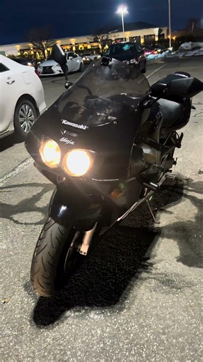 Kawasaki ninja zx7r purple black mica #zx7r #kawasakininja #motorcycle #bikelife #retro #sportsbike