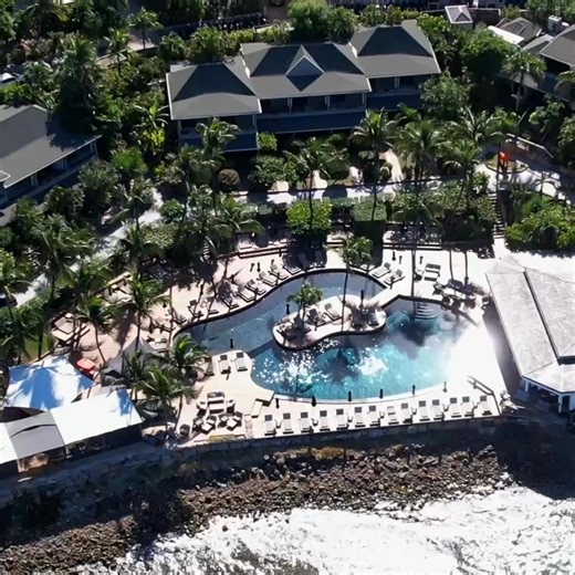 A NEW SEASON OF LUXURY STARTS OCT 24. Hotel Christopher St. Barth. Your sanctuary is preparing to welcome you back for another spectacular season of sun, sea, and serenity. We await your arrival. | Christopher St Barth