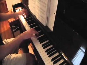 Movin' Right Along (Frank LiVolsi, pianist)