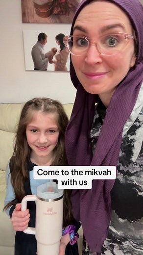 Come with is to the mikvah to dunk Zahava’s new Stanley cup. #mikvah #stanleycup #stanley | Miriam Malnik-Ezagui