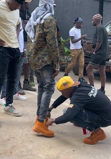 Alien Skin's New Song and Dance Craze Unveiled