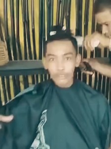 មើល១០ដងហើយនៅតែសើច😂 KH ksk @topfans #khksk #reelsviral #video2024 #funnyreelsvideo #reels2024 #reelsfyp #reelsfacebook #កំសាន្តអារម្មណ៍ #កំប្លែង #funnyvideo #funny | KH ksk