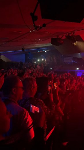 5.8K views · 416 reactions | I love singing Control with you  | Zoe Wees | Facebook