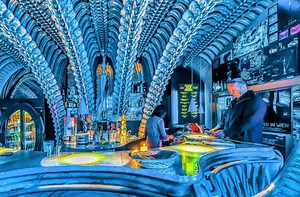 The 5 Best Sci-Fi Bars in the World
