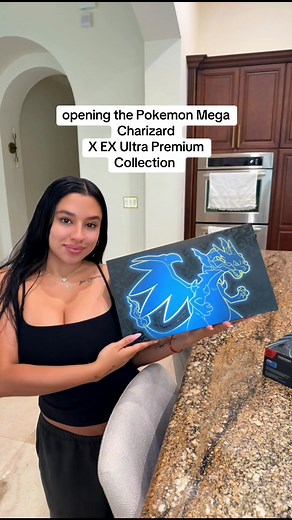 Charizard VMAX Rainbow Pulls from Mega Charizard Ultra Premium Box