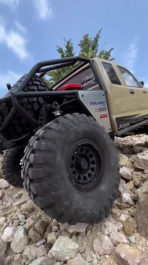 2.9K views · 135 reactions | Big and beautiful. Axial Adventure SCX6 Honcho [AXI05001] - Pre-order yours today! horizonhobby.cc/ShopLocal • • #HorizonHobby #AxialAdventure #AxialRC #SCX6 #Honcho #SCX6Honcho #RC #RCTruck #RCCrawling #rockcrawling #4x4 #offroad | Horizon Hobby | Facebook