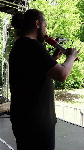 The Modular Flute on stage in Geneva! The Kickstarter is already 440% funded, road to 1000%?