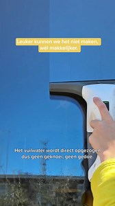 70 reactions · 11 comments | Je ramen stralend schoon in een swipe! ✨ Zo ga je aan de slag: 1️⃣ Mix: 1/3 azijn, 2/3 water, 1 tl afwasmiddel 2️⃣ Spray op je raam 3️⃣ Swipe met je raamwisser van boven naar beneden 4️⃣ Droog de wisser na elke veeg = streeploos resultaat! Makkelijk toch?識 | Praxis Bouwmarkt | Facebook