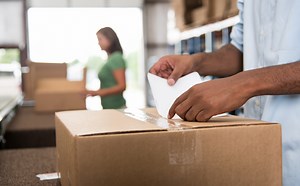 How to Increase Order Picking Accuracy Within Fulfillment Centers