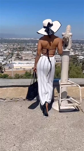 OOTD Backless dress. I’m so ready for spring. #dressootd #styleinspiration #foryou