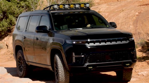 Jeep® Grand Wagoneer Commander concept driving video - 2026 Easter Jeep Safari