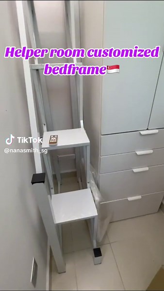 Practical and Cozy Helper Room Idea: Customization Bunk Bed with High Ceiling Solution