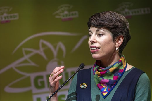 Les Vert-e-s exigent la sortie des énergies fossiles | RTS