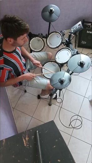 Electronic Drum Cover of ACDC's Thunderstruck