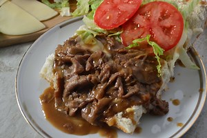 5.4K views · 75 reactions | My brown gravy recipe isn't just for...